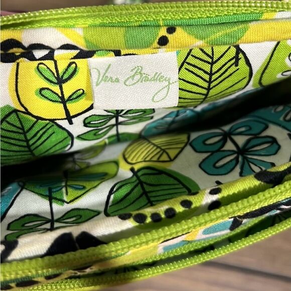 Vera Bradley mini hipster in limes up print - Picture 5 of 7